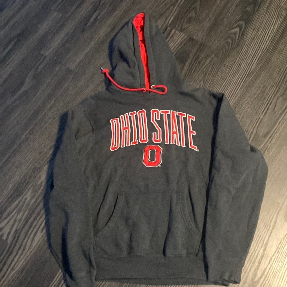 🍍OHIO STATE HOODIE🍍size large🍍B-2